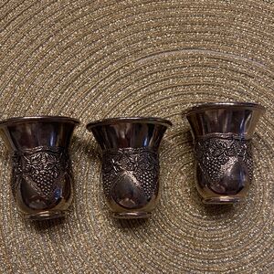 Vtg Karshi Judaica Silver Plated Kiddush Wine 3 Cups Grapes Theme